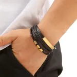 Pulsera-cl-sica-de-cuero-para-hombre-accesorio-de-combinaci-n-multicapa-tejido-a-mano-joyer-3.webp