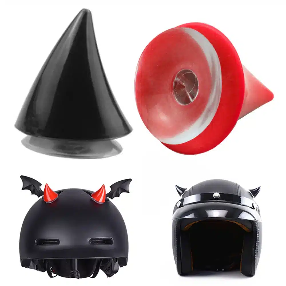 Adorno Auténtico Casco De Motocicleta En Dos Partes Adorno Auténtico Casco De Motocicleta En Dos Partes