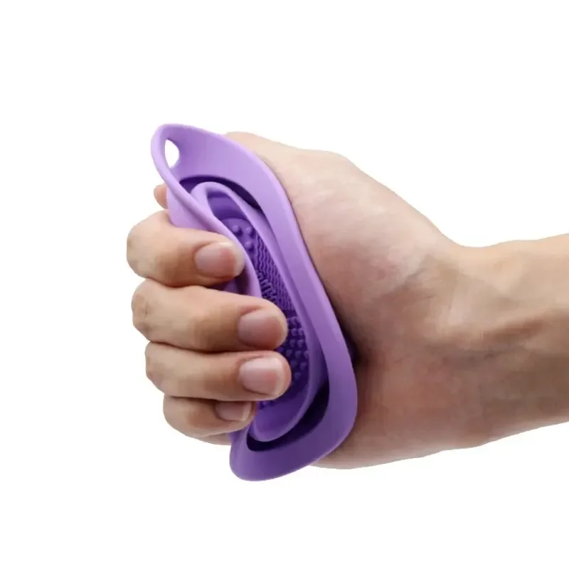 Esponja De Silicona Para Limpieza De Brochas De Maquillaje: ¡Mantén Tus Herramientas Impecables! Esponja De Silicona Para Limpieza De Brochas De Maquillaje: ¡Mantén Tus Herramientas Impecables!