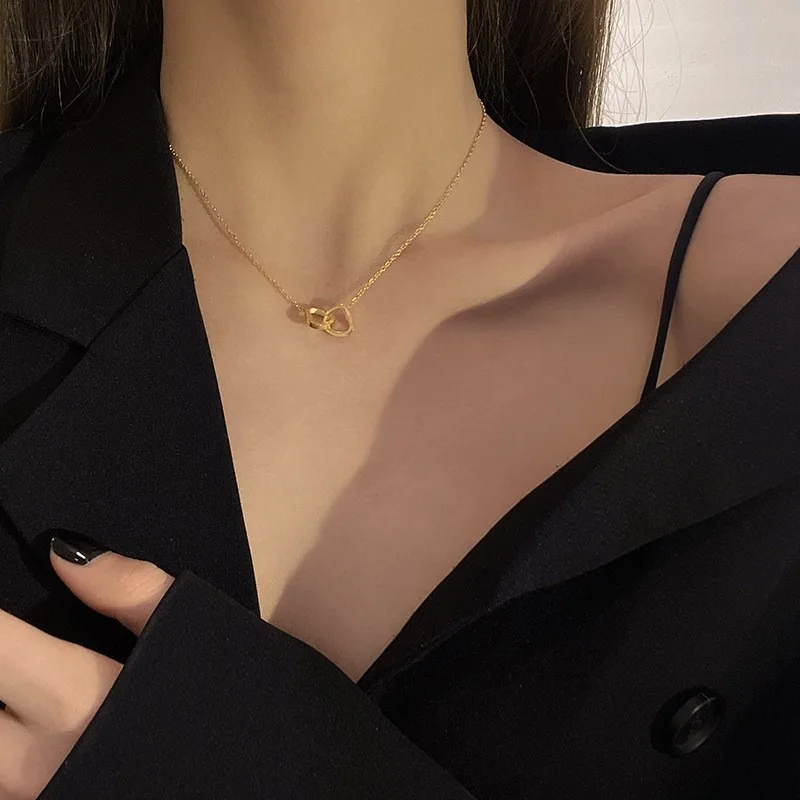 Collar Doble Corazón: Elegancia Y Estilo Para Mujeres