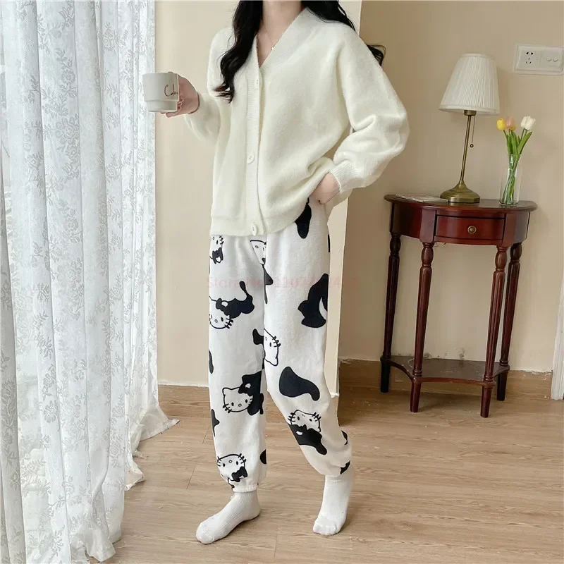 Pijama De Hello Kitty Para Mujer: Cómodo Y Adorable