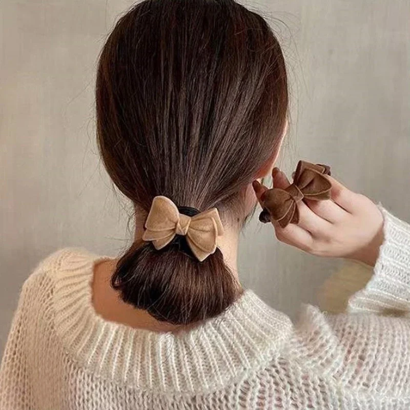 Lazos Para El Pelo: Tendencias De Moda Imprescindibles Lazos Para El Pelo: Tendencias De Moda Imprescindibles